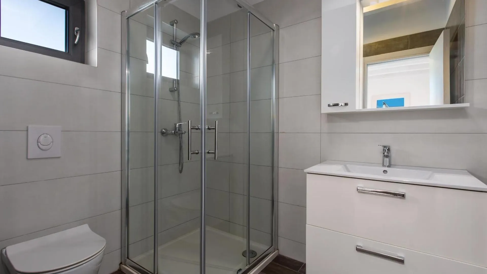 Villa Luna With Jacuzzi, Sauna And Private Pool Pomer 0*,